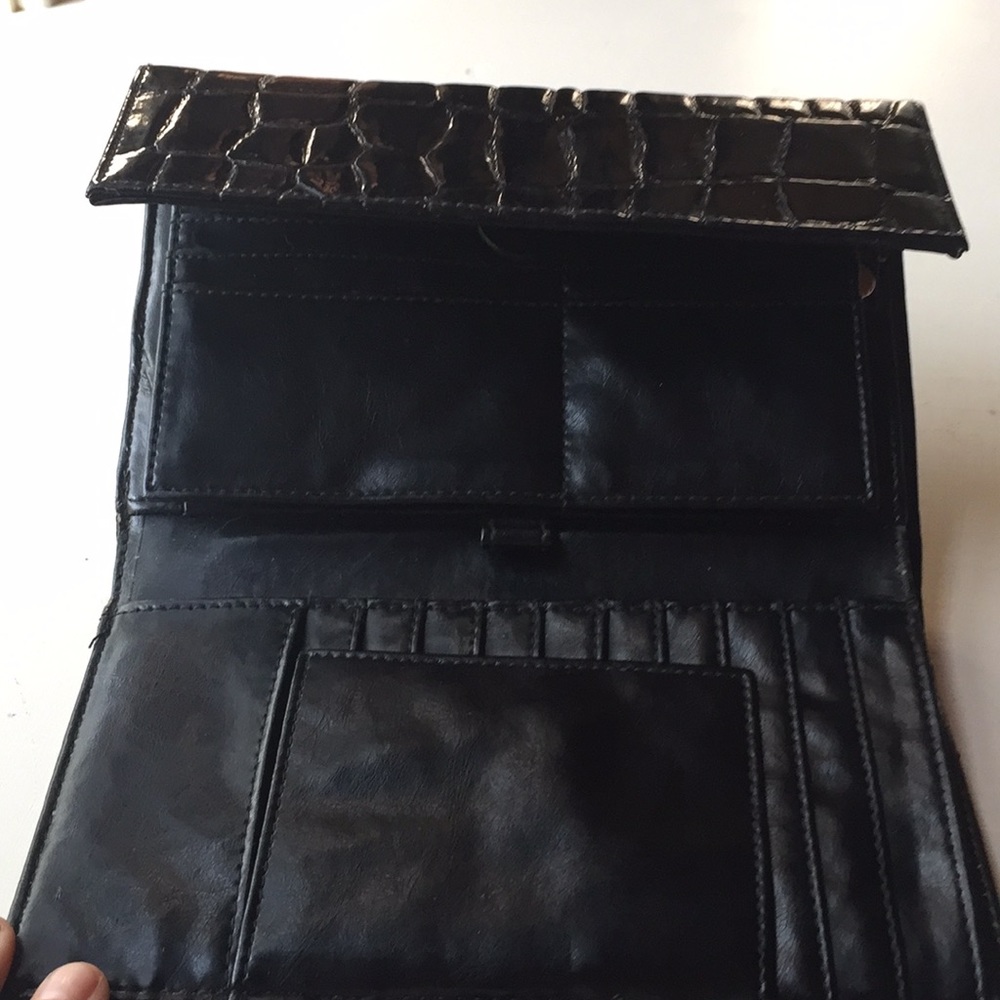 Wallet - Picture 2 of 4